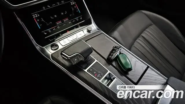Audi A6 2022 — Photo 28/34
