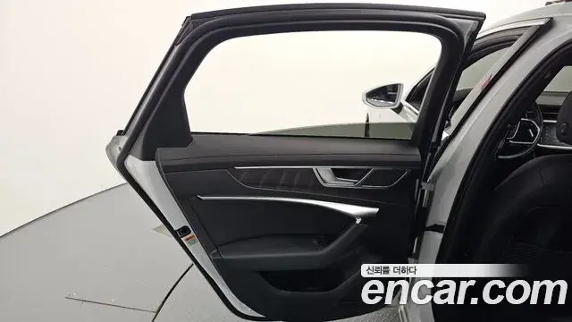 Audi A6 2022 — Photo 34/34