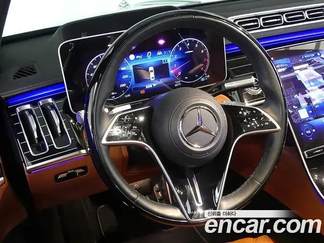 Mercedes-Benz S-Class 2023 — ფოტო 17/20