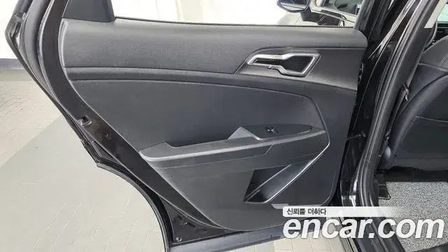 Kia Sportage 2025 — Şəkil 7/30