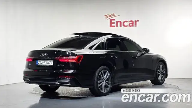 Audi A6 2022 — Фото 2/20