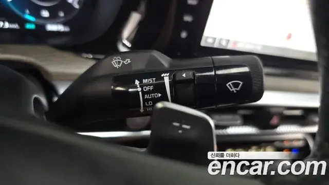 Kia K5 2023 — Photo 3/38