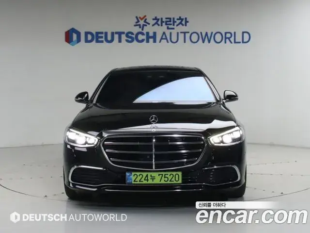 Mercedes-Benz S-Class 2023 — Фото 2/20
