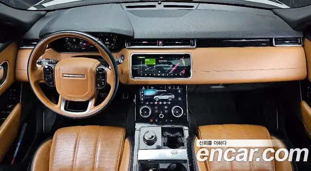 Land Rover Range Rover Velar 2018 — Şəkil 7/20
