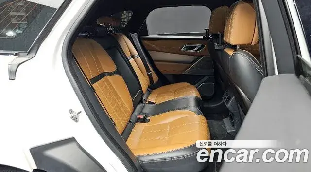 Land Rover Range Rover Velar 2018 — Şəkil 14/20