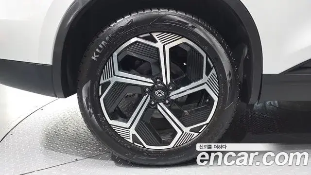 Renault Samsung QM6 2024 — ფოტო 13/33
