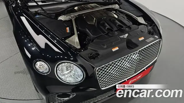 Bentley Continental GT 2020 — Фото 6/20