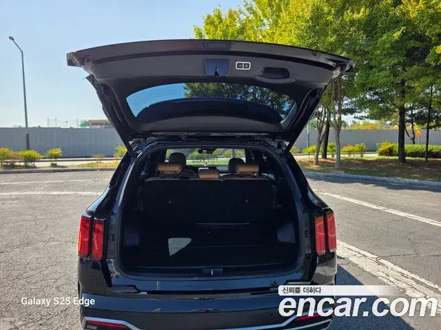 Kia Sorento 2021 — Фото 5/20