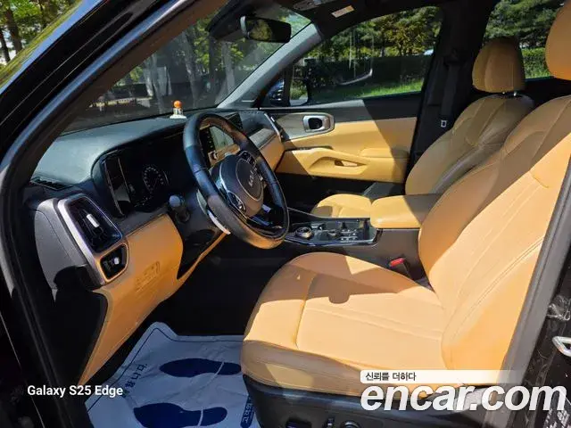 Kia Sorento 2021 — Фото 10/20
