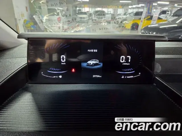 Hyundai Staria 2022 — Photo 6/20