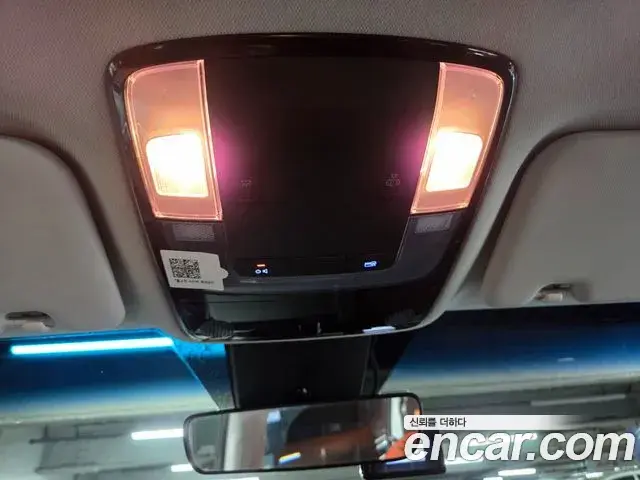 Hyundai Staria 2022 — Photo 12/20
