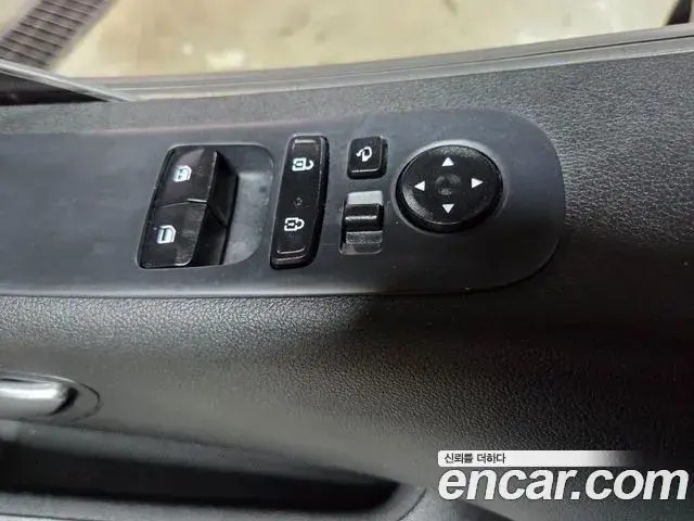 Hyundai Staria 2022 — Photo 13/20