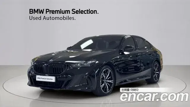 BMW 5 Series 2025 — Photo 9/20