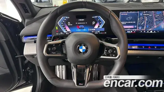 BMW 5 Series 2025 — Photo 14/20