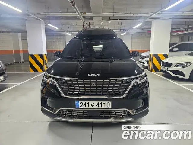 Kia Carnival 2023 — Photo 10/20