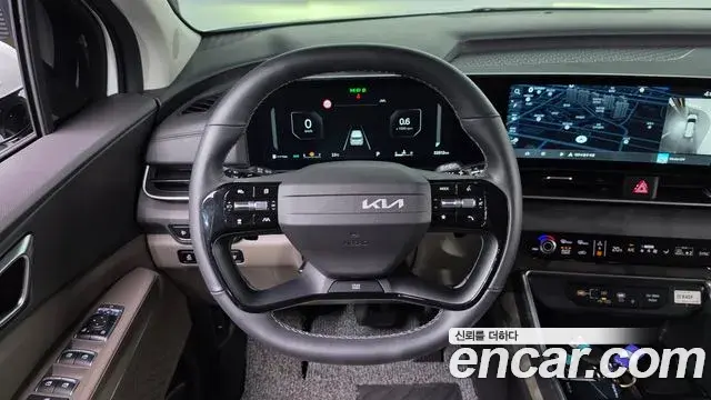 Kia Carnival 2025 — Photo 13/20