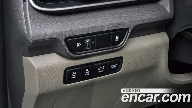 Kia Carnival 2025 — Photo 19/20