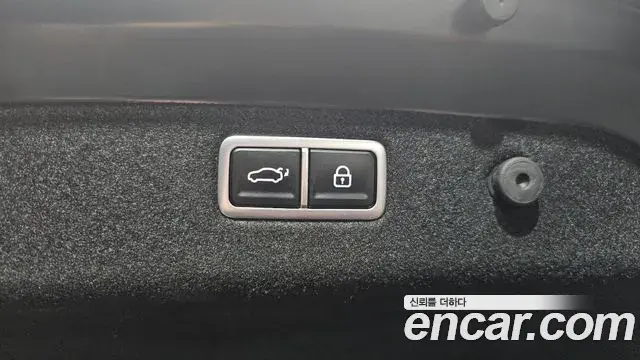 Genesis G70 2021 — Şəkil 31/35