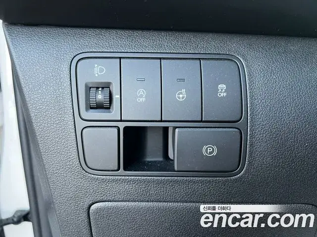 Hyundai Staria 2024 — Фото 14/19