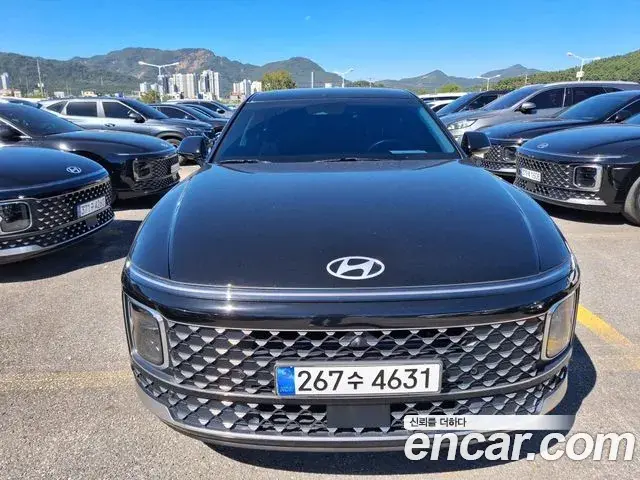 Hyundai Grandeur 2023 — Фото 10/18