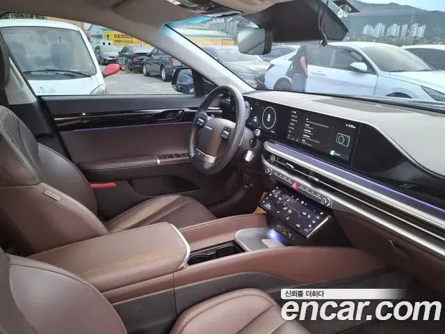 Hyundai Grandeur 2023 — Фото 5/18