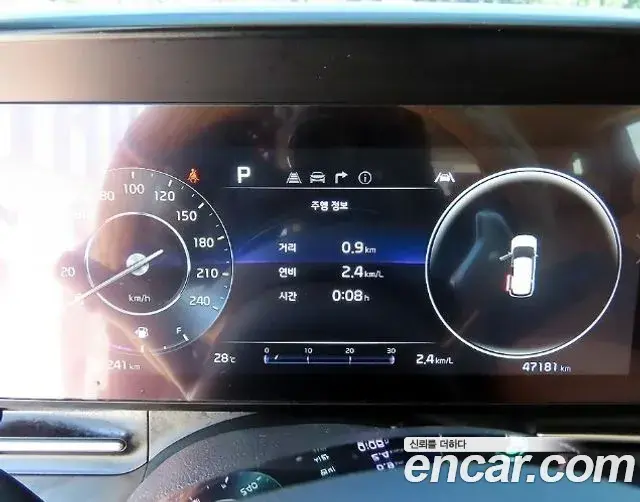 Kia Carnival 2022 — Фото 6/20