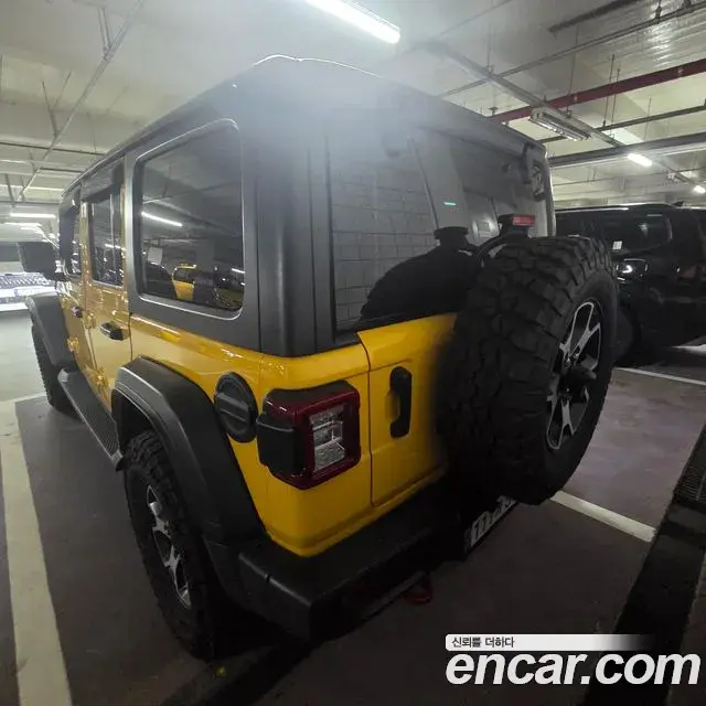Jeep Wrangler 2021 — Фото 2/15