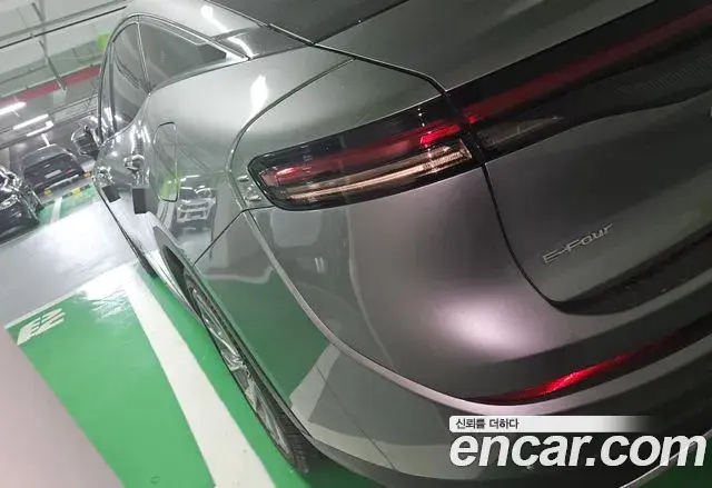 Toyota Crown Crossover 2024 — ფოტო 3/10