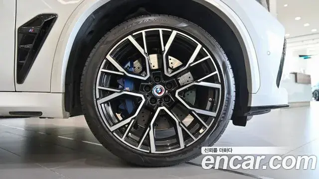BMW X5 2023 — Фото 4/11