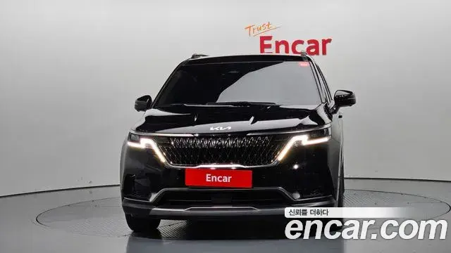 Kia Carnival 2023 — Фото 3/20