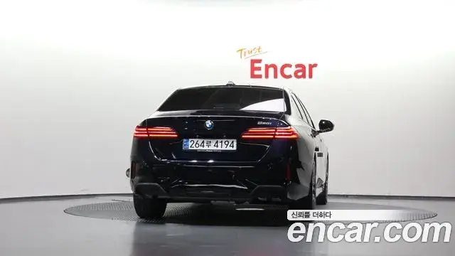 BMW 5 Series 2024 — Şəkil 3/20