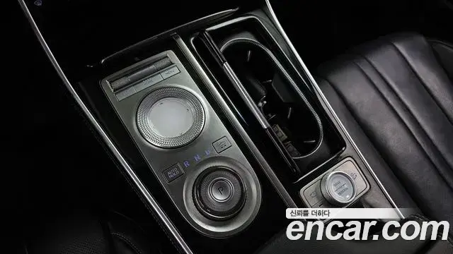 Genesis GV80 2021 — Photo 9/20