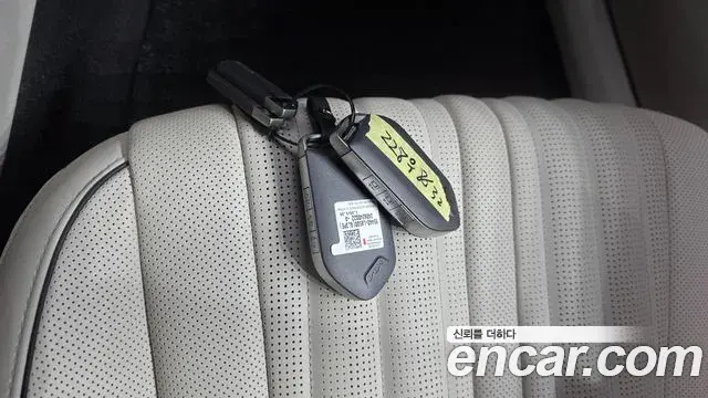Kia K8 2024 — Photo 16/20