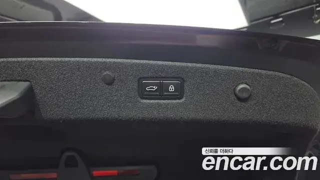 Kia K8 2024 — Photo 17/20