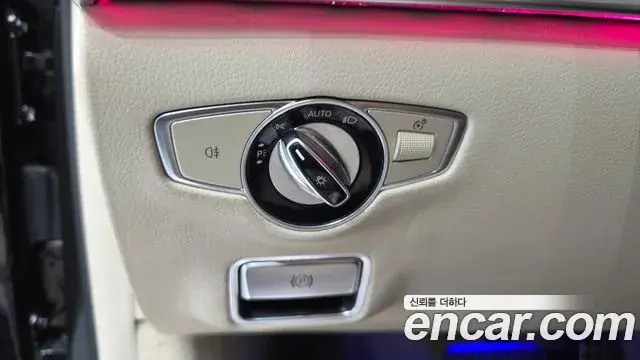 Mercedes-Benz S-Class 2018 — Фото 18/20