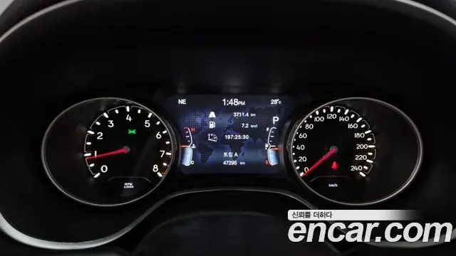 Jeep Compass 2019 — ფოტო 9/31