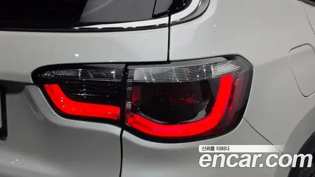 Jeep Compass 2019 — ფოტო 12/31