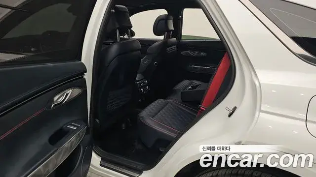 Genesis GV70 2024 — ფოტო 39/39