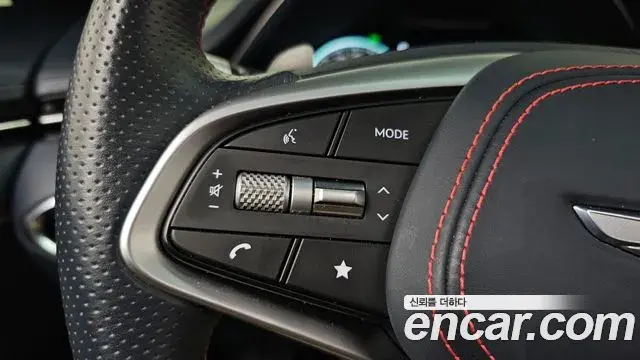 Genesis GV70 2024 — ფოტო 7/39