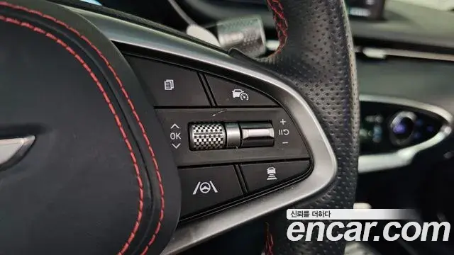 Genesis GV70 2024 — ფოტო 22/39