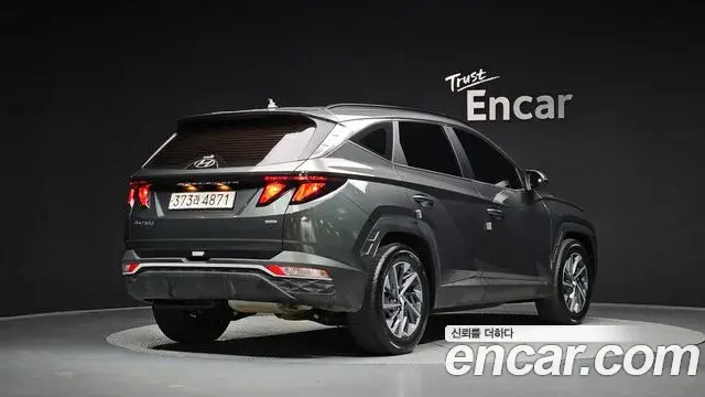 Hyundai The New Tucson 2022 — Фото 2/20