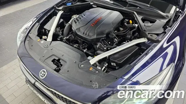 Kia Stinger 2019 — Şəkil 6/20