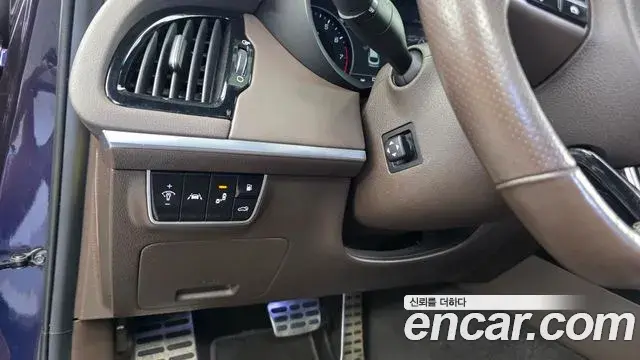 Kia Stinger 2019 — Şəkil 16/20