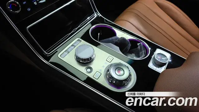 Genesis GV80 2024 — Photo 9/20