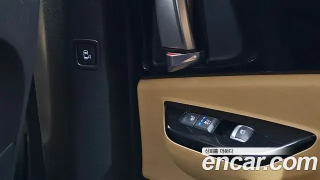 Kia Carnival 2020 — Photo 20/20