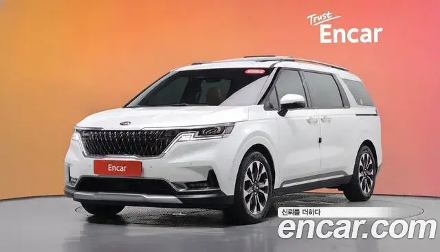 Kia Carnival 2020 — Photo 1/20