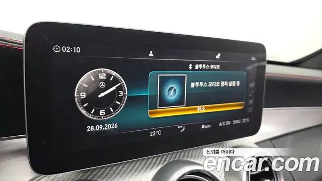 Mercedes-Benz C-Class 2019 — Photo 19/20
