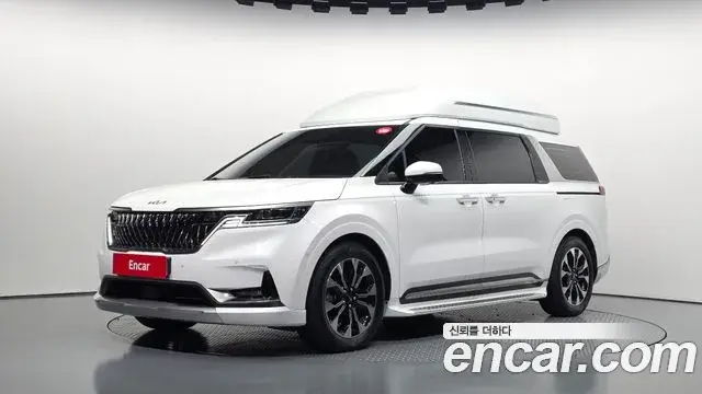 Kia Carnival 2021 — Photo 1/20