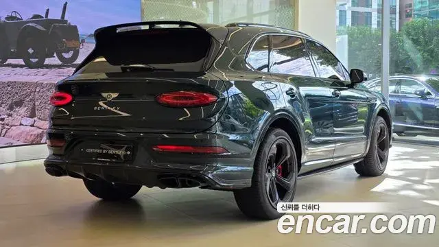Bentley Bentayga 2024 — Şəkil 5/18