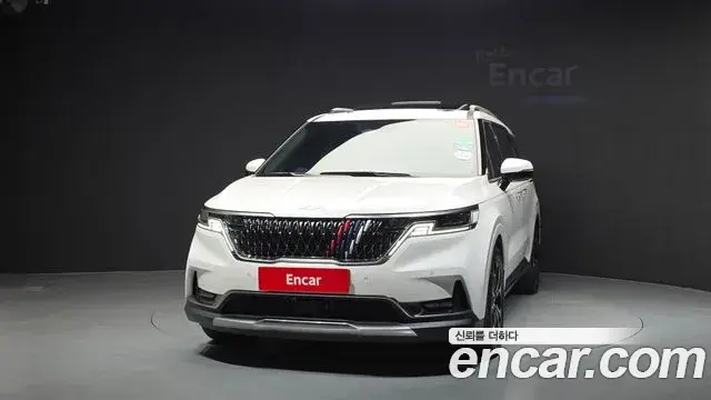 Kia Carnival 2021 — Фото 3/20